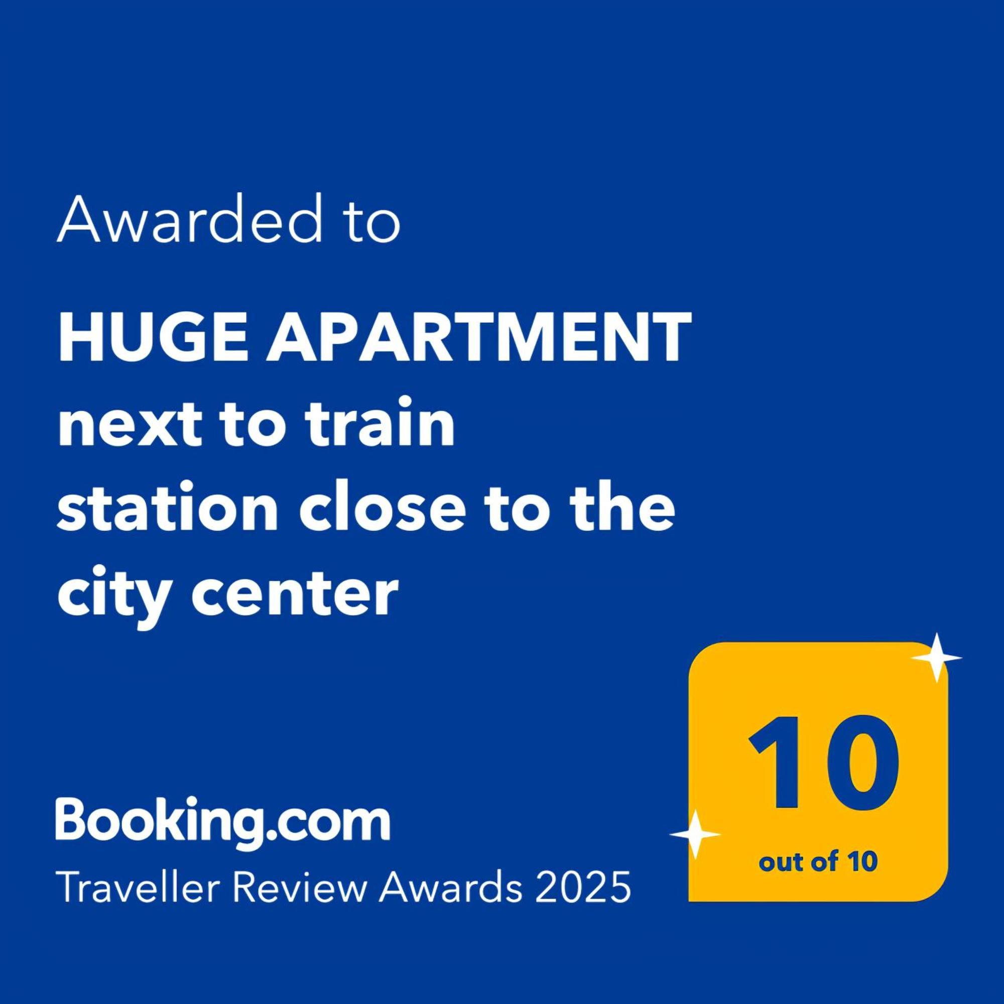 Huge Apartment Next To Train Station Close To The City Center Bratislava Exteriör bild