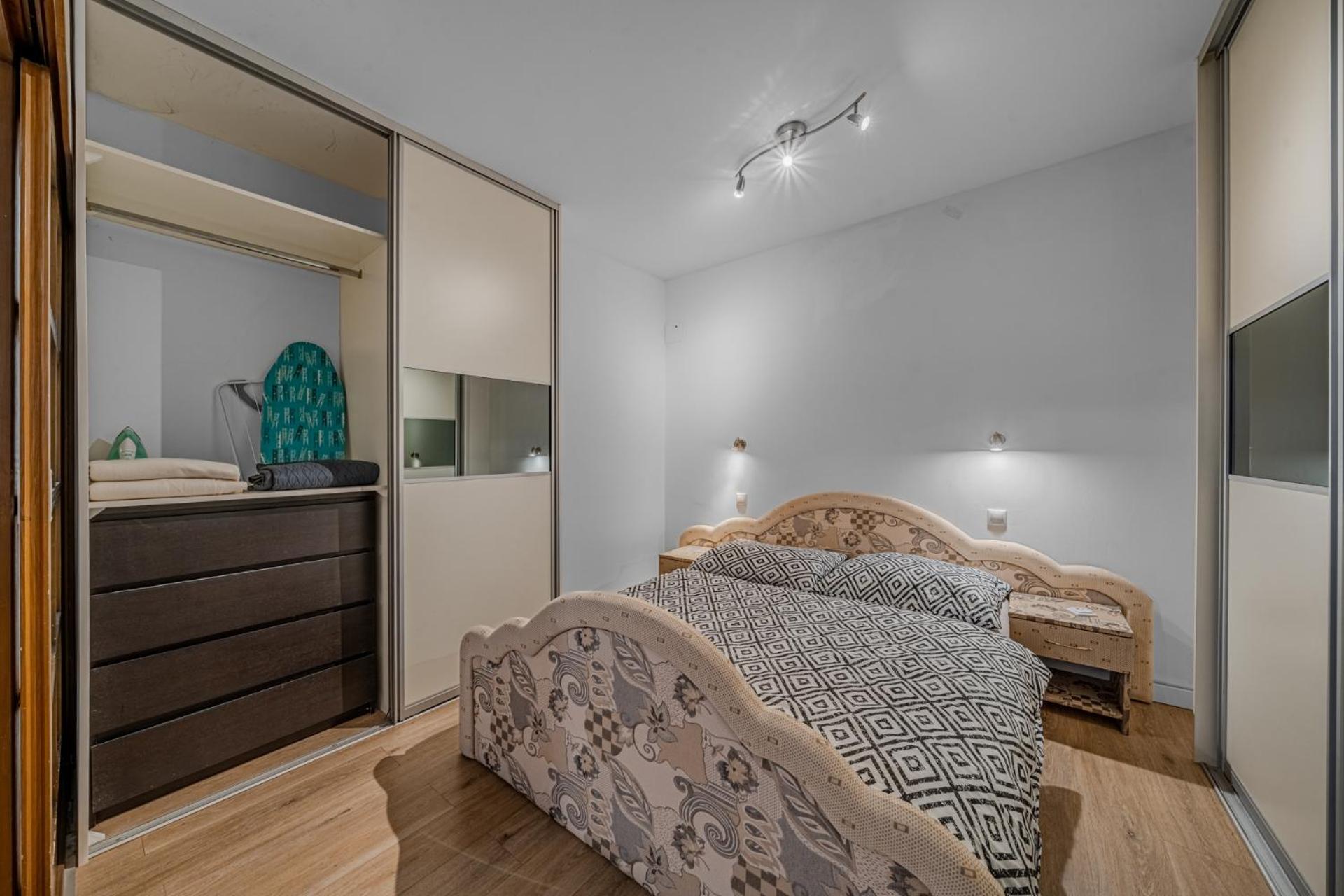 Huge Apartment Next To Train Station Close To The City Center Bratislava Exteriör bild